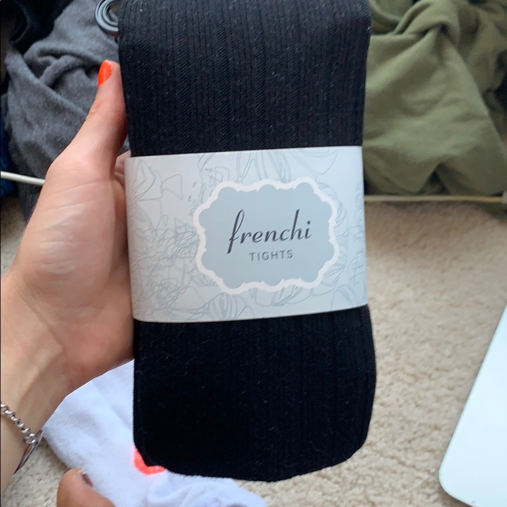 Tights: never opened